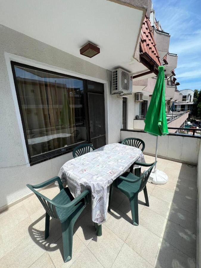Family Hotel Saint Peter سينتس قسطنطين وهيلينا المظهر الخارجي الصورة